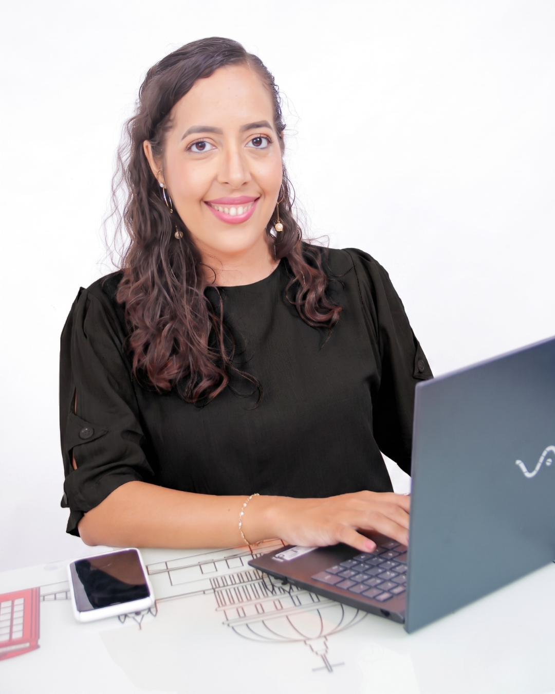 Carol Medeiros — Especialista em marketing de performance